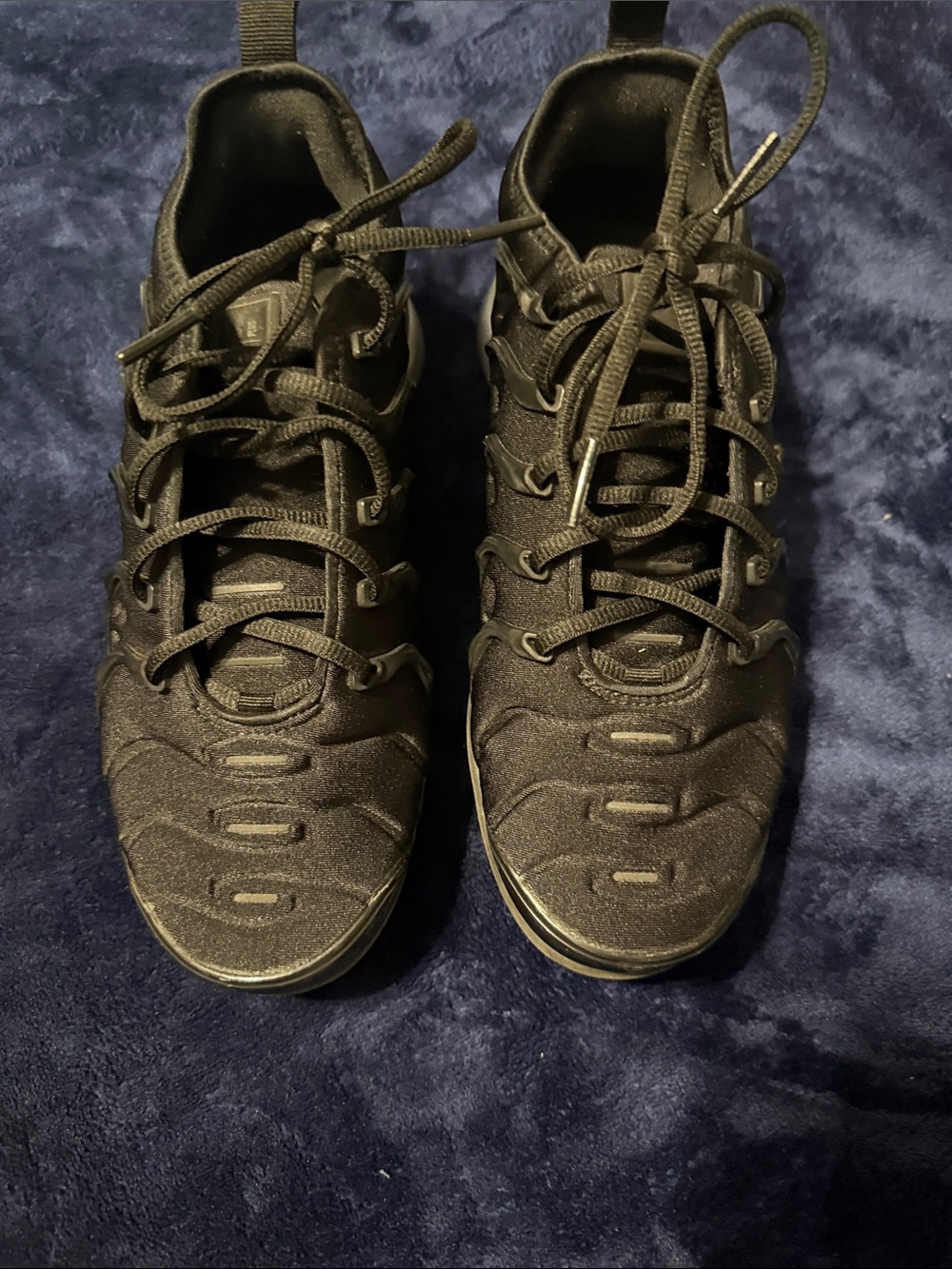 Women’s Size 8 Nike Air Max Black Cushioned Bubble-Sole Sneakers Sculpted Upper - Picture 3 of 10